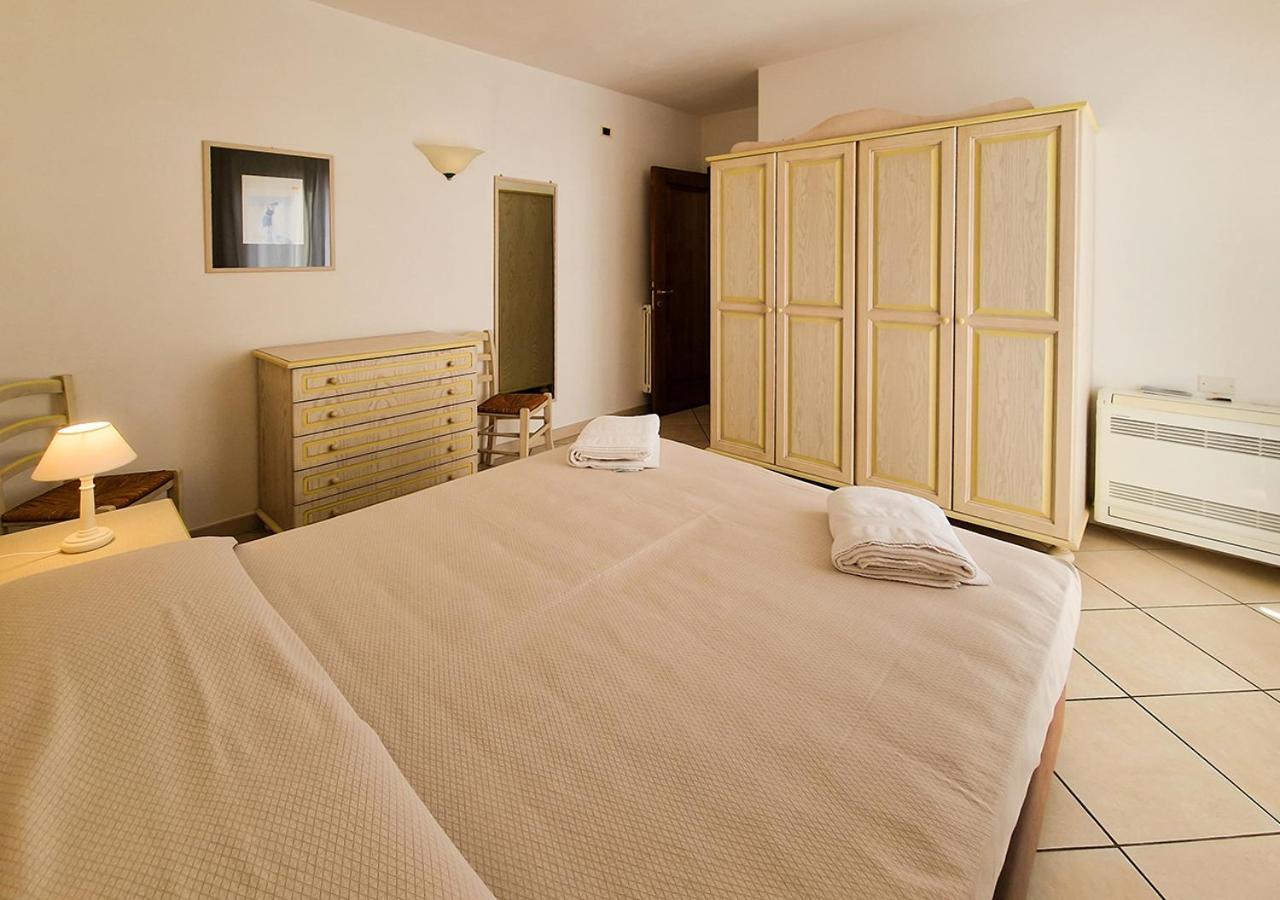 Leberides Appartement La Maddalena  Buitenkant foto