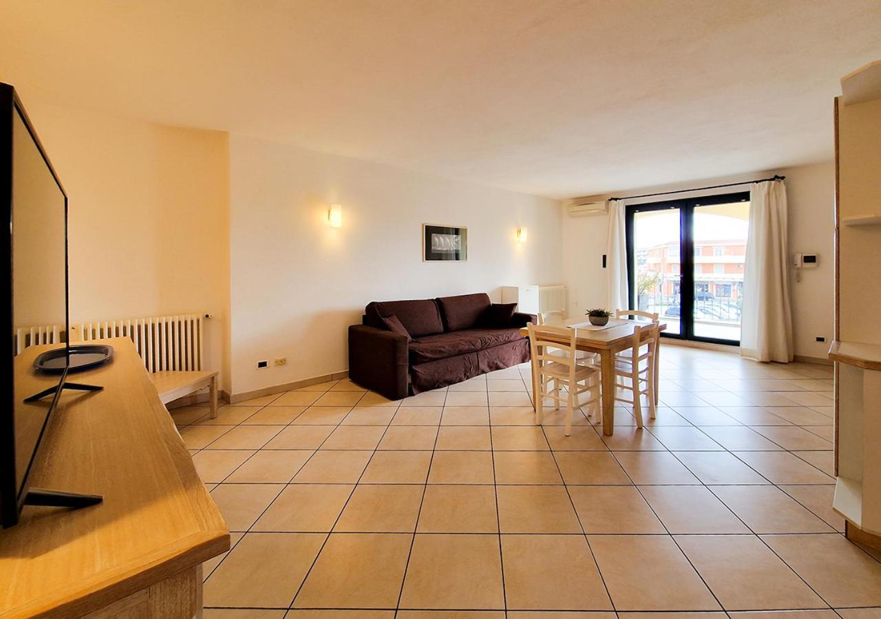 Leberides Appartement La Maddalena  Buitenkant foto
