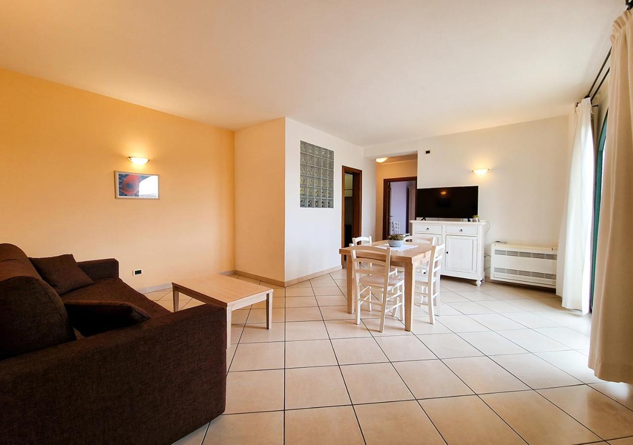 Leberides Appartement La Maddalena  Buitenkant foto